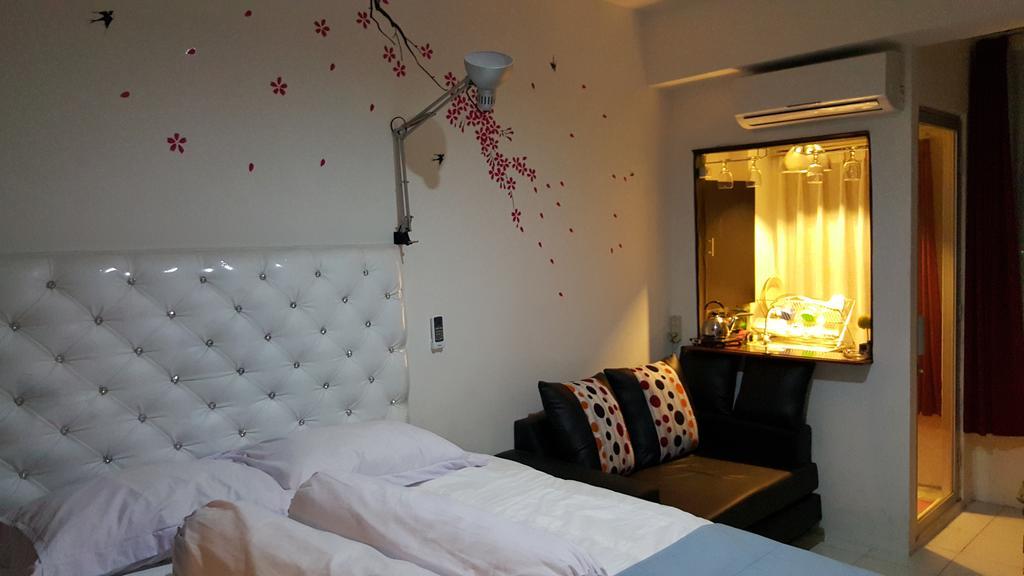 Reddoorz Apartment @ Emerald Towers Bandung Dış mekan fotoğraf