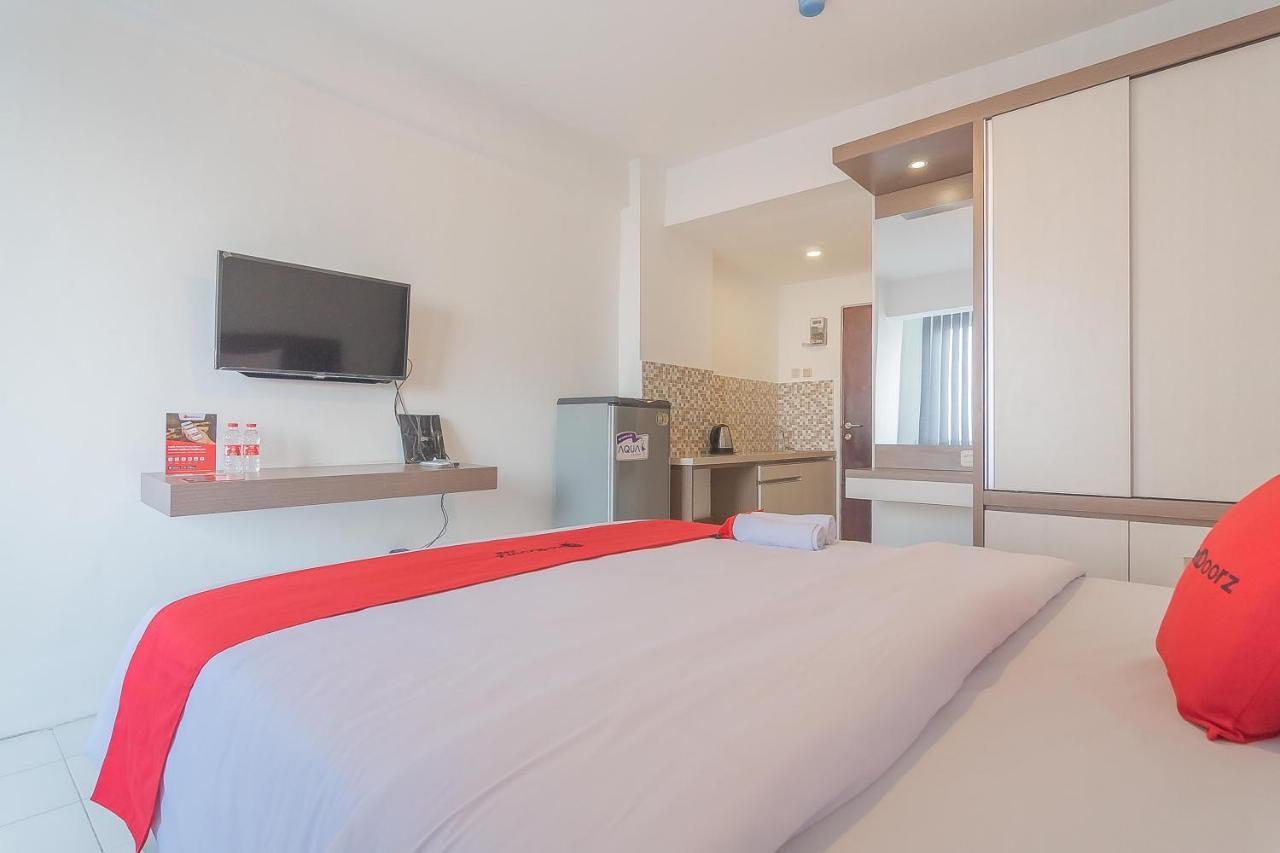 Reddoorz Apartment @ Emerald Towers Bandung Dış mekan fotoğraf